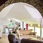 Velo Апартаменты *