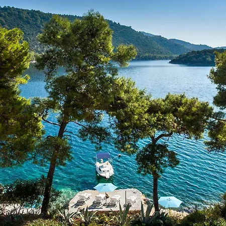 Velo Lago Lastovo