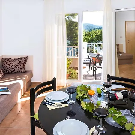 Velo Apartment